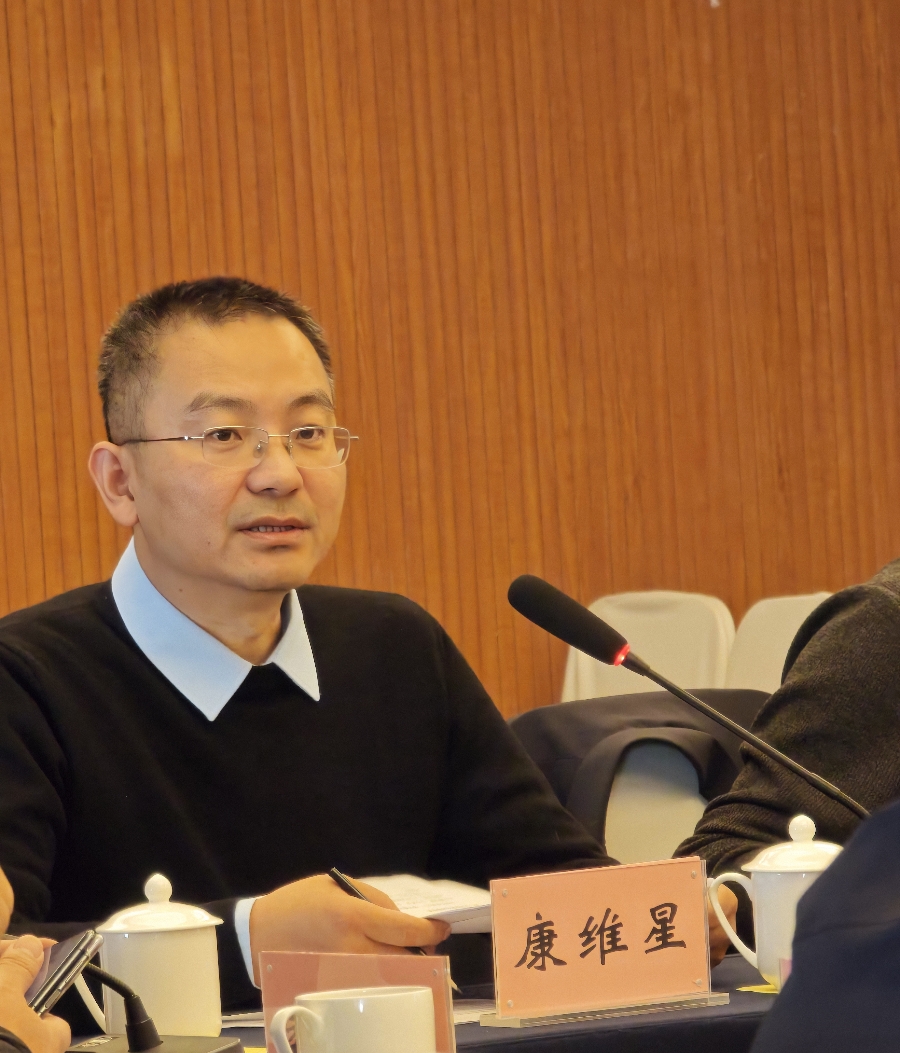 東信達出席中電標協企業信息化標準工作委員會第二屆委員會第一次會議暨換屆會議
